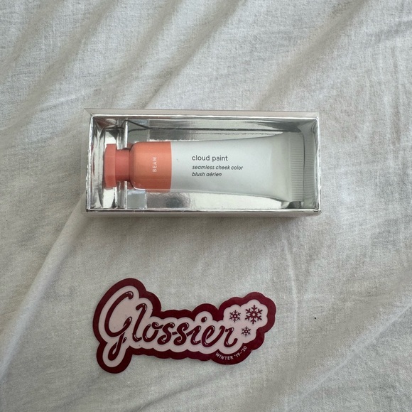 NEW Glossier Cloud Paint - Picture 3 of 3